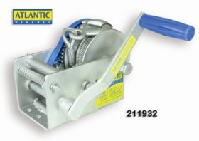 211934 Atlantic Manual Trailer Winch - Three Speed 1500kg Gear ratio 15:1/5:1/1:1 7.5m x 50mm webbing & snap hook
