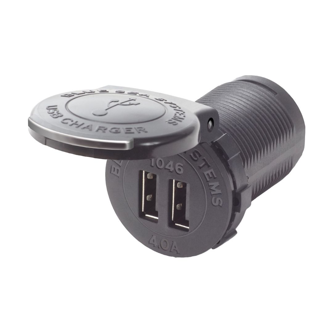 BLUE SEA Socket Mount Charger / BS-1046