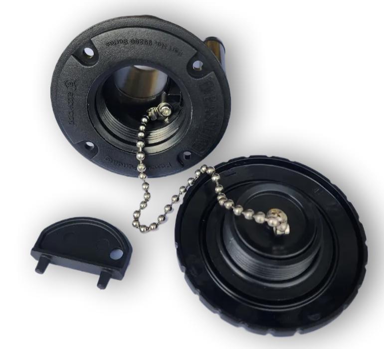 RWB7854 Attwood Round Deck Filler Open